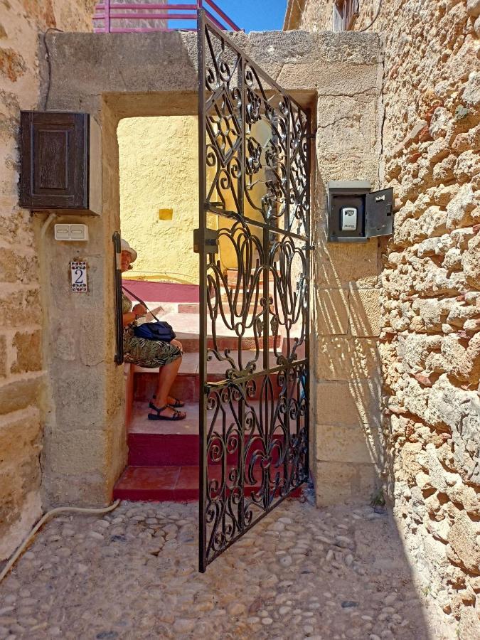 A Medieval Windmill Tower With Magnificent View Rhodes City Екстериор снимка